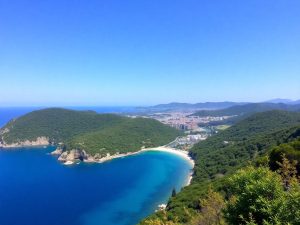 Peisajul românesc la malul mării negre.